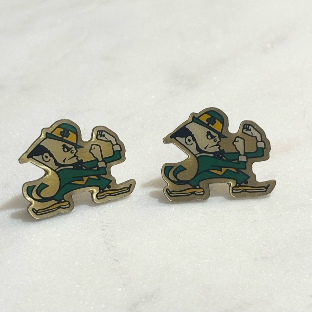 Vintage Notre Dame Fighting Irish Gold Tone Post Earrings